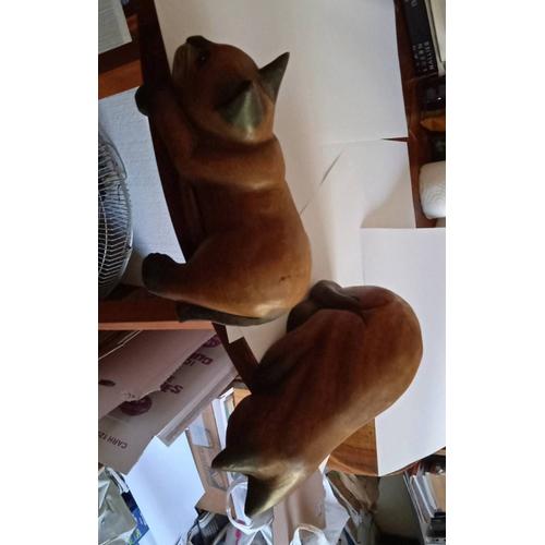 Lot de 2 statues de chat orientales ( Bois ; probablement Thaïlande ) ** vendues en l'état **