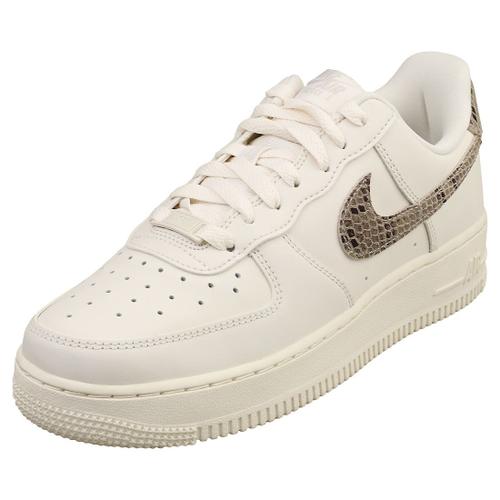 Nike air force 1 femme noir et blanche on sale