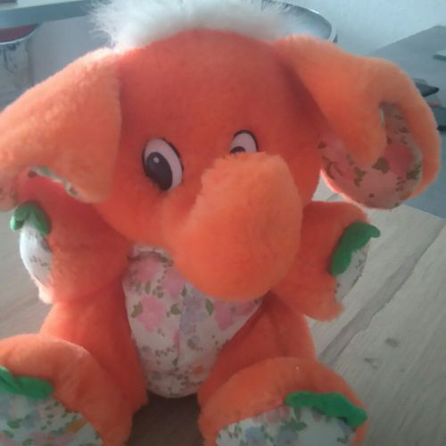 Peluche Doudou Eluz Éléphant Fluo Orange Vert Tissu Fleurs