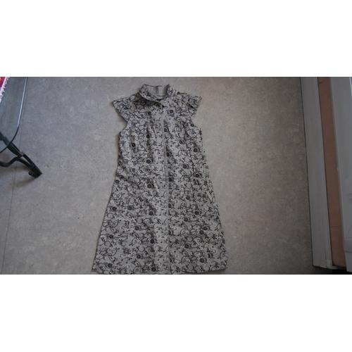 Robe Sans Manche Mexx 8 Ans Beige Comme Neuve