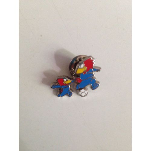 Pin's Footix Arthus Bertrand 1995