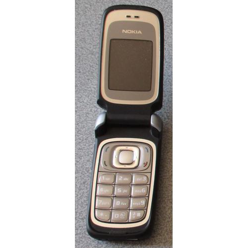 Téléphone Nokia 6086 - Gris Argent - Hors Service - Ecran graphique ne  s'allume plus - sans chargeur