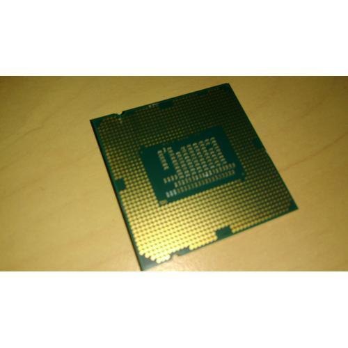 Intel Core i3 3240 - 3.4 GHz - 2 coeurs - 4 filetages - 3 Mo cache - LGA1155 Socket - OEM