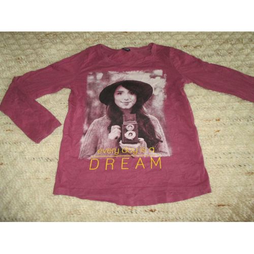 Sweat / Tee Shirt Manches Longues 12 Ans " Every Day Is A Dream