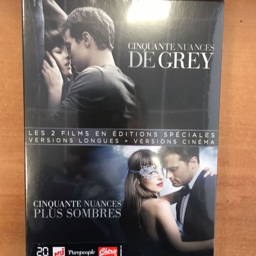 50 Nuances - Coffret : Cinquante Nuances De Grey + Cinquante Nuances Plus Sombres - Édition Spéciale - Version Longue + Version Non Censurée + Version Cinéma