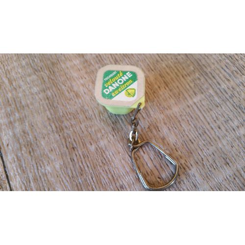Porte Clef Ancien Yoghourt Veloute Danone Au Citron