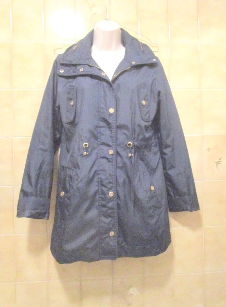 Manteau À Capuche Léger Très Élégant, Bleu Foncé, Fermoirs Dorés, Poches, Gémo, T. 36 Ou Petit T. 38