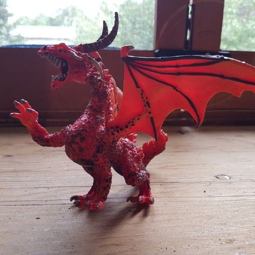 Figurine Dragon Rouge Édition Atlas