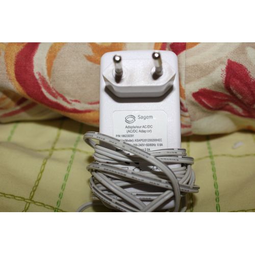 Adaptateur AC/DC SAGEM P/N 186238291