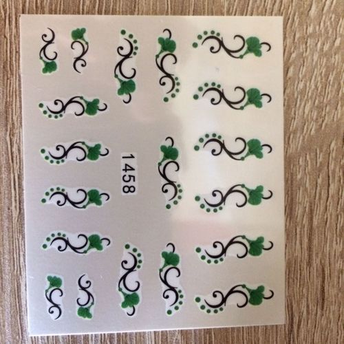 Water Decal Nail Art Pour Ongle Arabesque Noir Et Fleur Verte Ref: 1458 