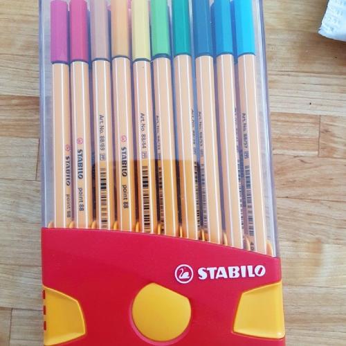 Pochette De 30 Crayons Feutre - Pointe Fine - 88 - Stabilo pas cher