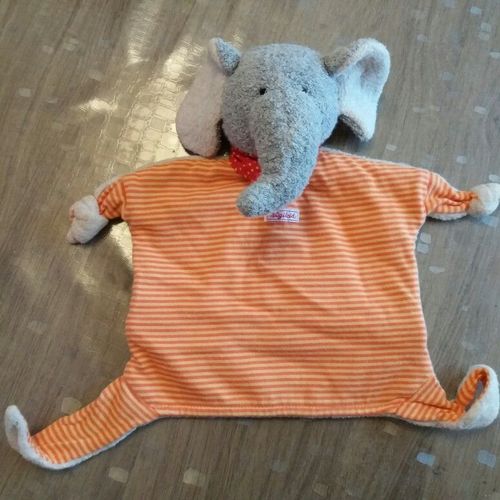 Doudou Elephant Marionnette Sigikid Orange Rayures Jaunes