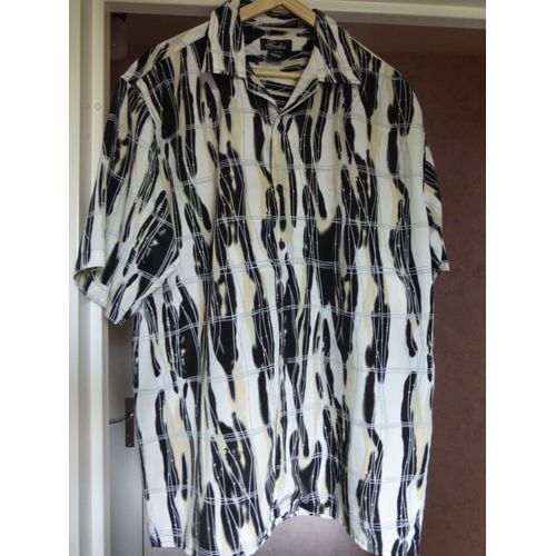 Chemise Fantaisie Beige Et Noire Avec Beaux Motifs Originaux Polyester Large