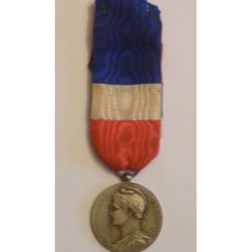 Médaille Ministère Du Travail Et De La Sécurité Sociale.(1958) Ref M258