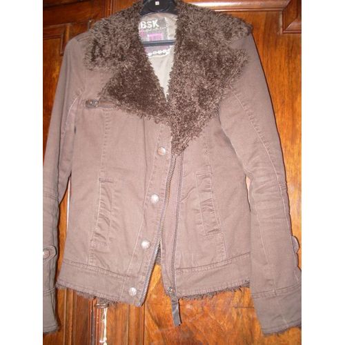 Blouson Bershka Taille M Couleur Chocolat Très Original