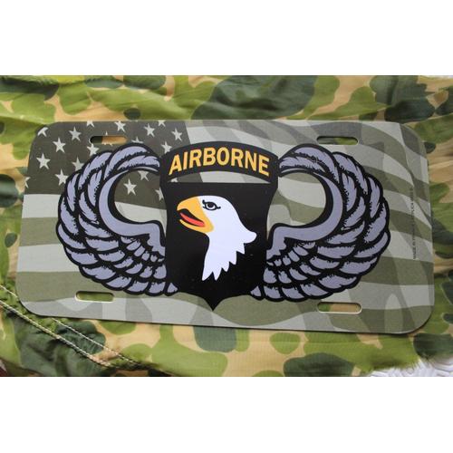 Plaque Commemorative 101 St Airborne En Pvc Plastique