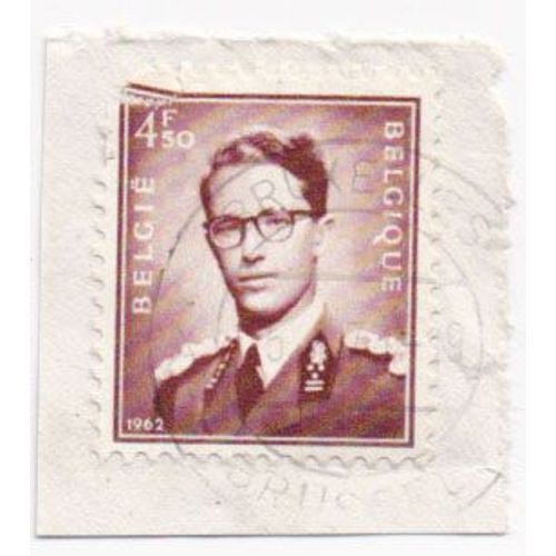 Timbre Belgique, België : Roi Baudouin De Face Sur Fond Marron Clair, 4,5 Francs Belges
