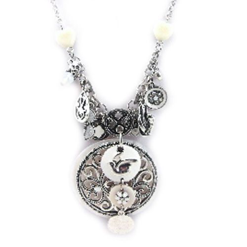 Collier Créateur "Babouchka" Blanc