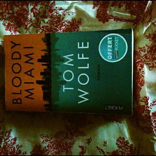 Roman Poché Pocket Bloody Miami De Tom Wolfe 