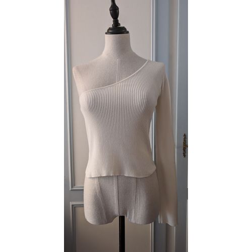 Top Stradivarius, Taille M