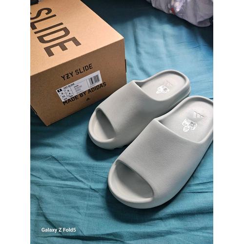 Yeezy Slide Salt - 42