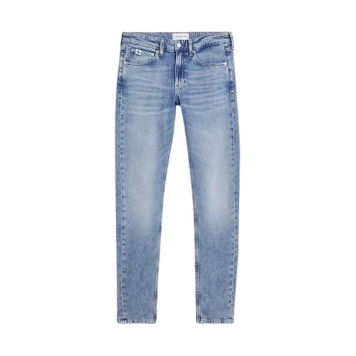 Calvin Klein Jeans Jean Slim Fuselé Avec Jambe Fuselée Délavé Bleu Moyen