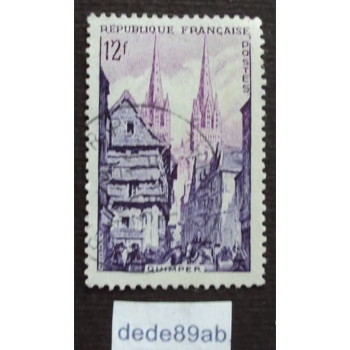 France..  12f Quimper . La Rue Kéréon Et La Cathédrale St Corentin . Oblitéré Used Stamp (Cachet Rond)
