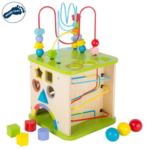 Univers D'activités Avec Circuit À Billes