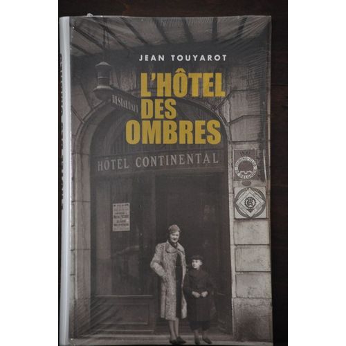 L'hôtel Des Ombres