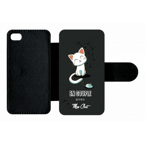 Etui A Rabat - En Couple Avec Mon Chat Fond Noir 2 - Compatible Avec Apple Iphone 4s - Plastique - Bord Noir
