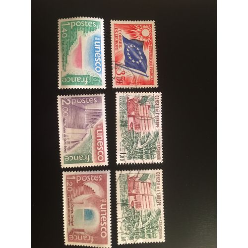 Petit Lot De Six Timbres De Service