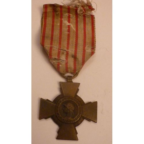Médaille Croix Du Combattant Ref M394