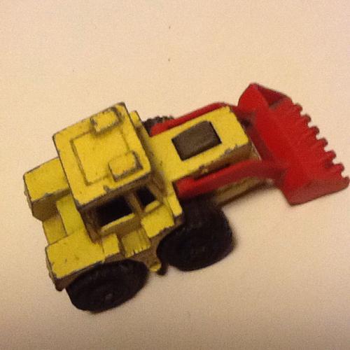 Matchbox Tracto Pelle Jaune Et Rouge