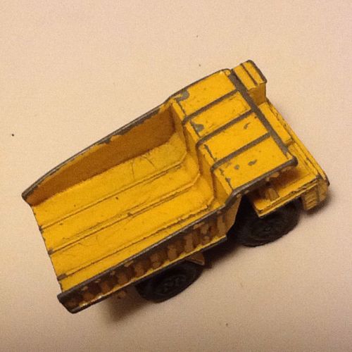 Matchbox Camion Benne Carriere Jaune