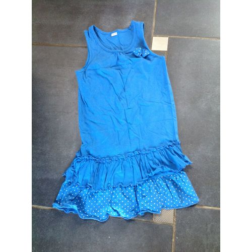 Robe Bleu Sans Manches À Pois Blanc Et Volante Taille 110/116