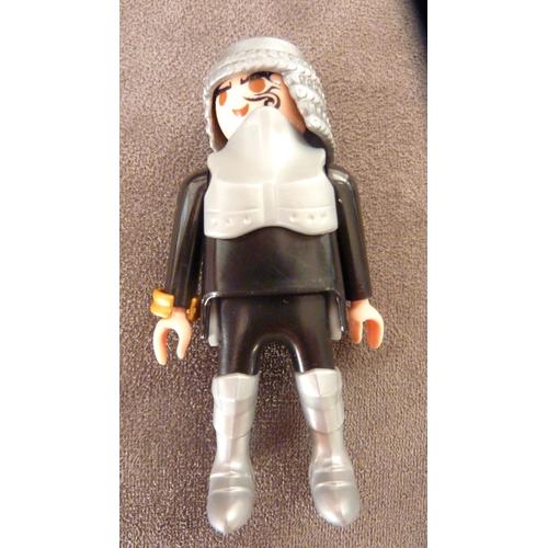 Playmobil Personnage = Un Chevalier, Buste, Bras Et Jambe Coloris Noir, Armure Et Botte Gris Métal