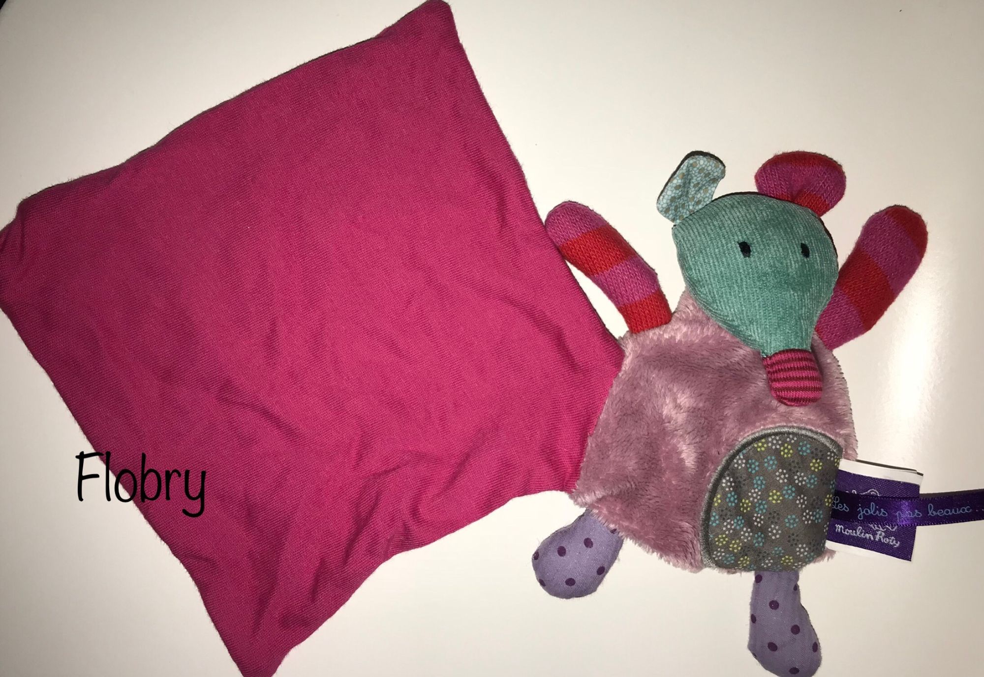 Doudou Souris Les Jolis Pas Beaux Mouchoir Fuchsia Jouet Bebe Rakuten