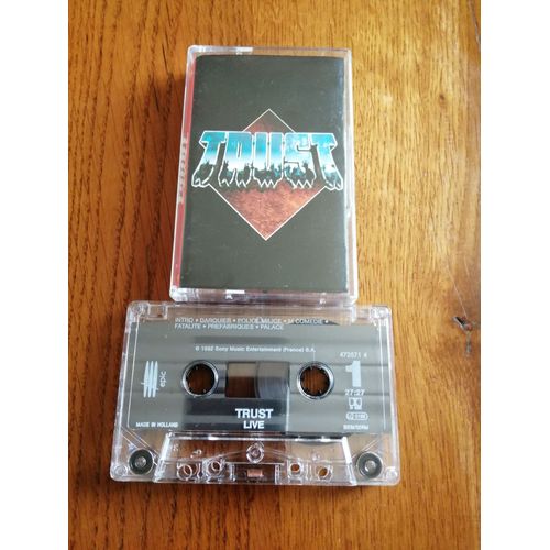 K7 Cassette Audio Trust " Trust Live " Antisocial Le Matteur ,Les Brutes ,Darquier Police Milice 1992 ,Made In Holand ,Epc 472671-4