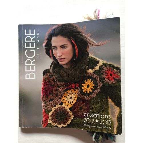 Livre-Tricots Bergère De France Année 2012/13 Avec Échantillons De Laines, Fils À Tricoter (Sans La Brochure D'explications Des Modèles).