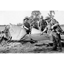 Ww2 - Bombardier Allemand Dornier Do17 Abattu Par La Dca Anglaise En 1940