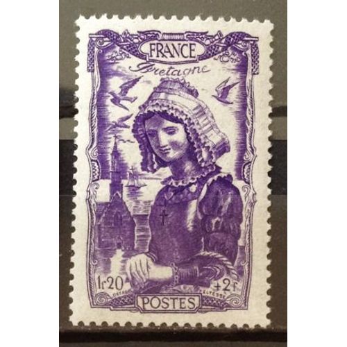 Coiffes Régionales - Bretagne (Impeccable N° 594) Neuf** Luxe (= Sans Trace De Charnière) - France Année 1943 - N17878