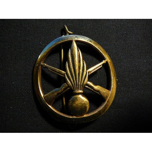 Insigne Militaire De Béret  Infanterie 