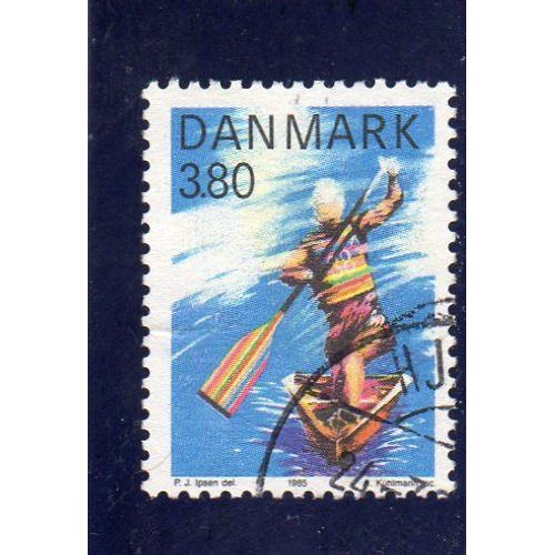 Timbre-Poste Du Danemark (Canoë)