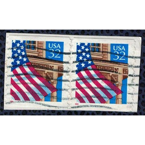 Etats Unis 1997 Lot 2 Oblitérés Used Drapeau Devant Le Porche Sur Fragment Su