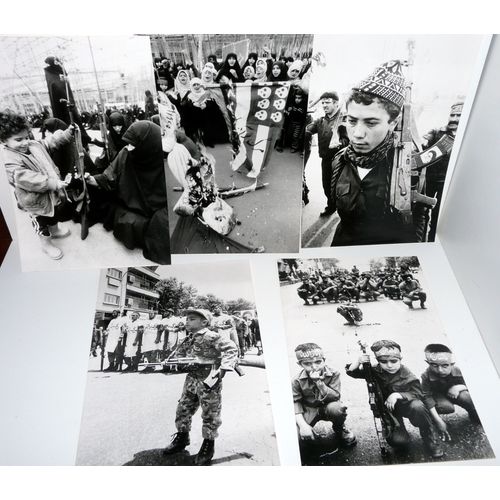 Conflit Iran-Irak 1984, Lot De 5 Photos Farnood Kayhan, Agence Sipa Press