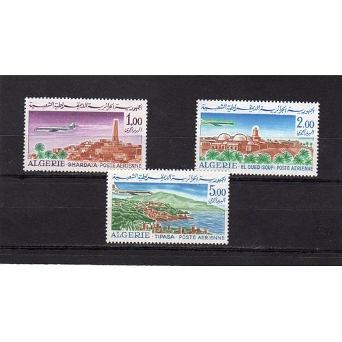 Timbres De Poste Aérienne D'algérie (Caravelle Et Vues)