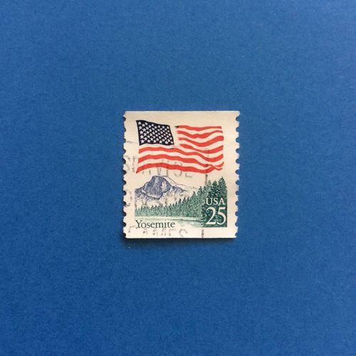 Etats-Unis - Yosemite - Drapeau (Y & T 1811)