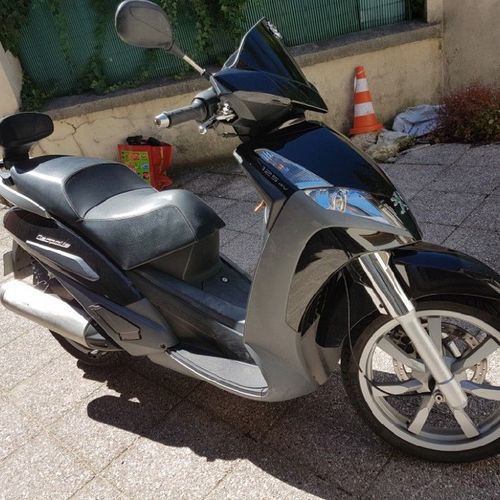 Scooter peugeot 125 geopolis RS