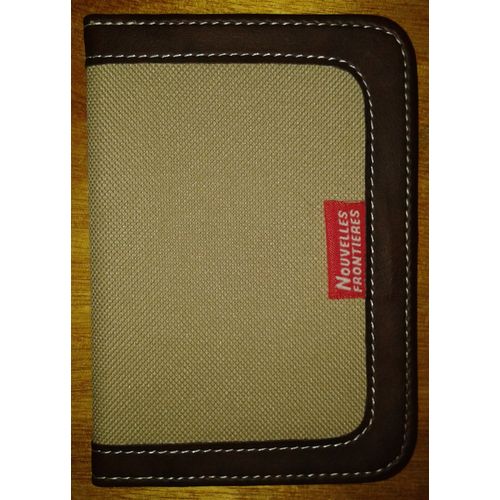 Porte Passeport Cartes Nouvelles Frontières 13,8/9,6cm Rabat Plastique 7cm