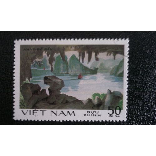 Timbre Vietnam (Yt 525 C ) 1984 Scènes De La Baie De Ha Long